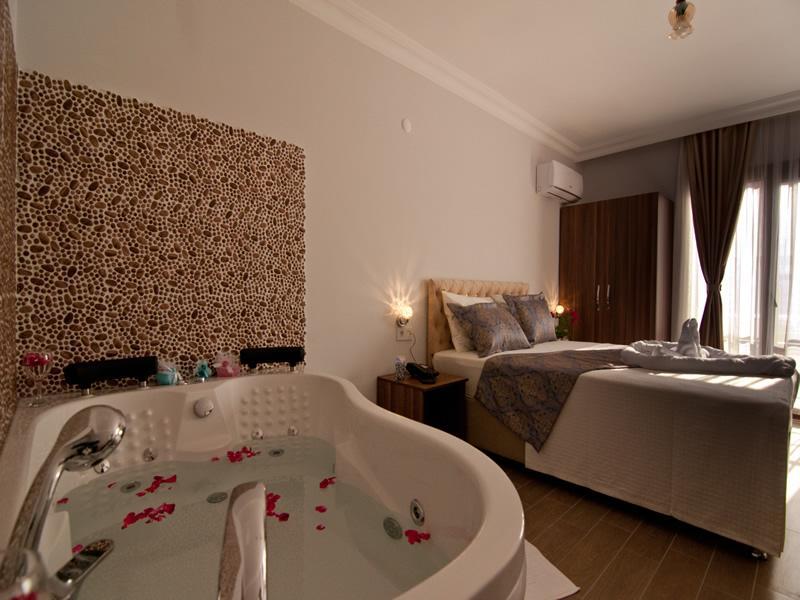 אגווה Defne Hotel מראה חיצוני תמונה