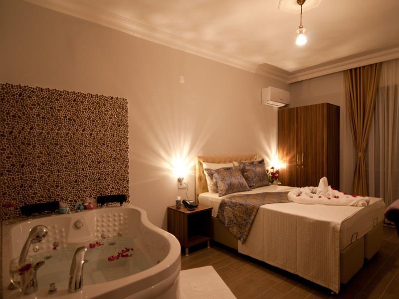אגווה Defne Hotel מראה חיצוני תמונה